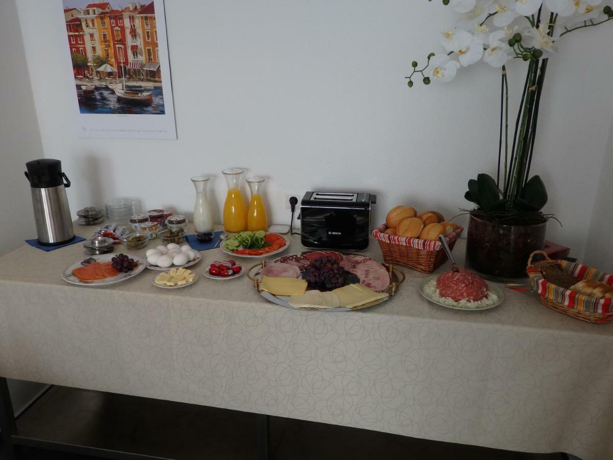 Zur Saale Hotel Weissenfels Luaran gambar