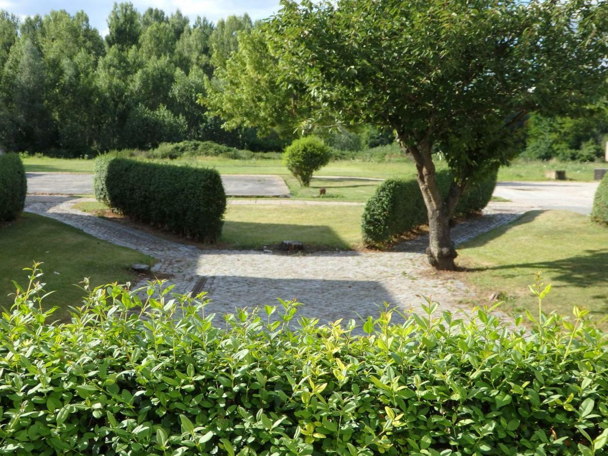 Zur Saale Hotel Weissenfels Luaran gambar
