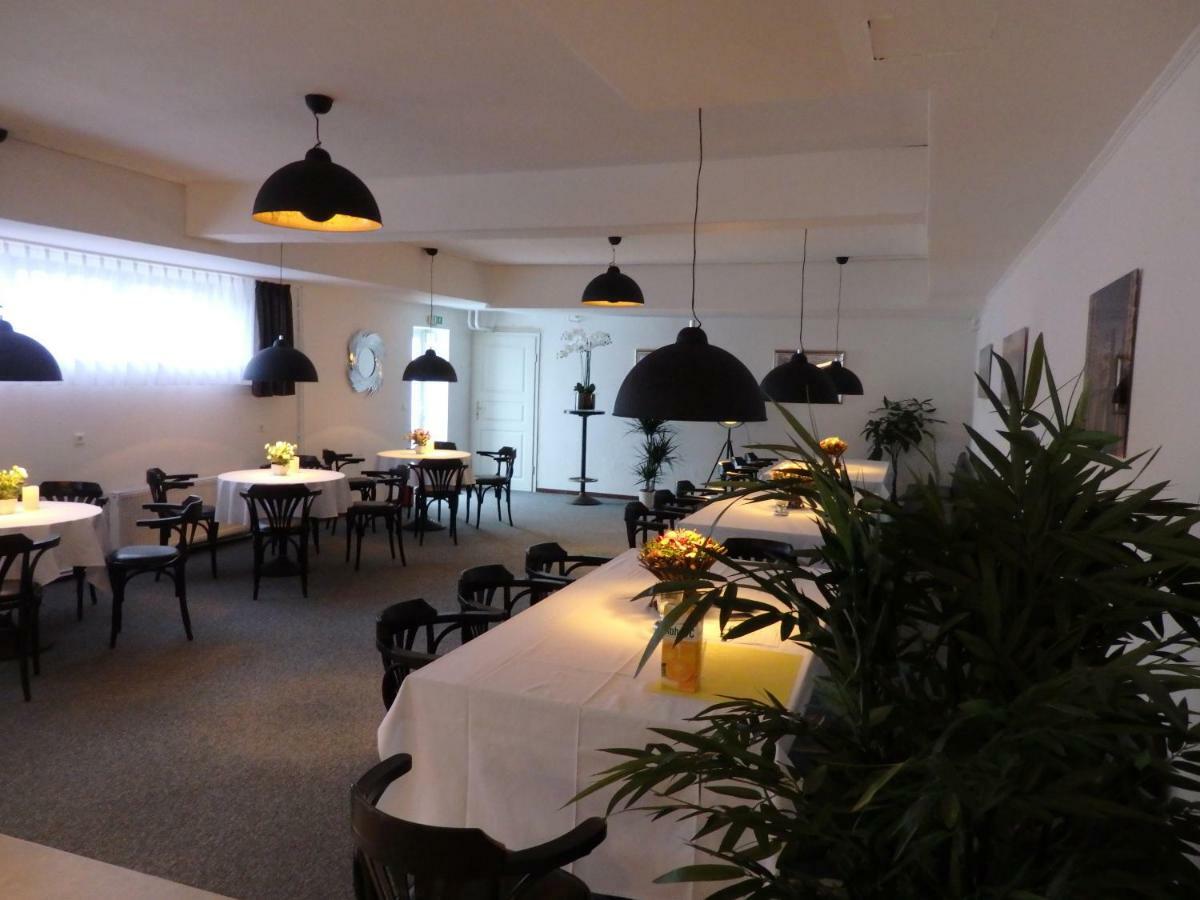 Zur Saale Hotel Weissenfels Luaran gambar