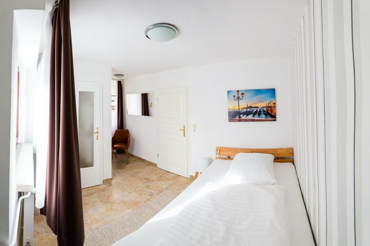 Zur Saale Hotel Weissenfels Luaran gambar